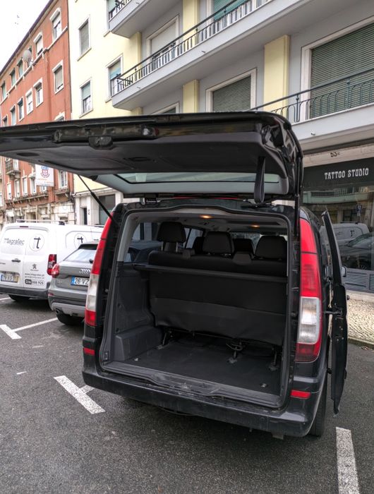 Aluguer carrinha 9 lugares