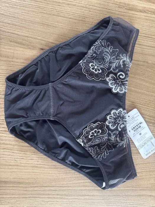 Figi nowe M zestaw 3szt polskiej firmy Corin