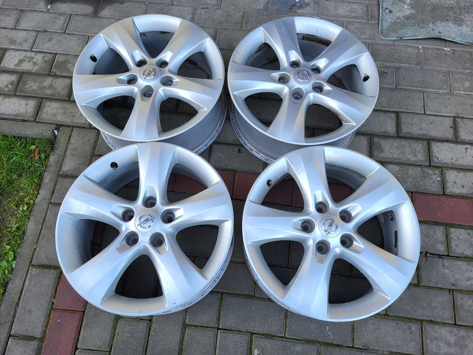 Felgi 17 opel 5x110 astra Zafira