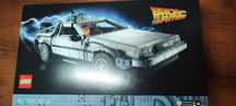 DeLorean  LEGO 10300 Icons Wehikuł czasu z „Powrotu do przyszłości”