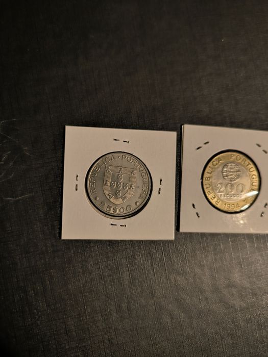 Moeda 200 escudos Lisboa 1994 e 25 escudos Europa