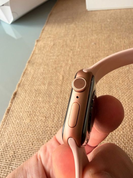 Apple Watch 5 - 40mm - Bom estado e Completo na Caixa Original