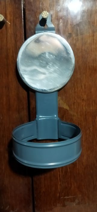 Киросинова лампа.