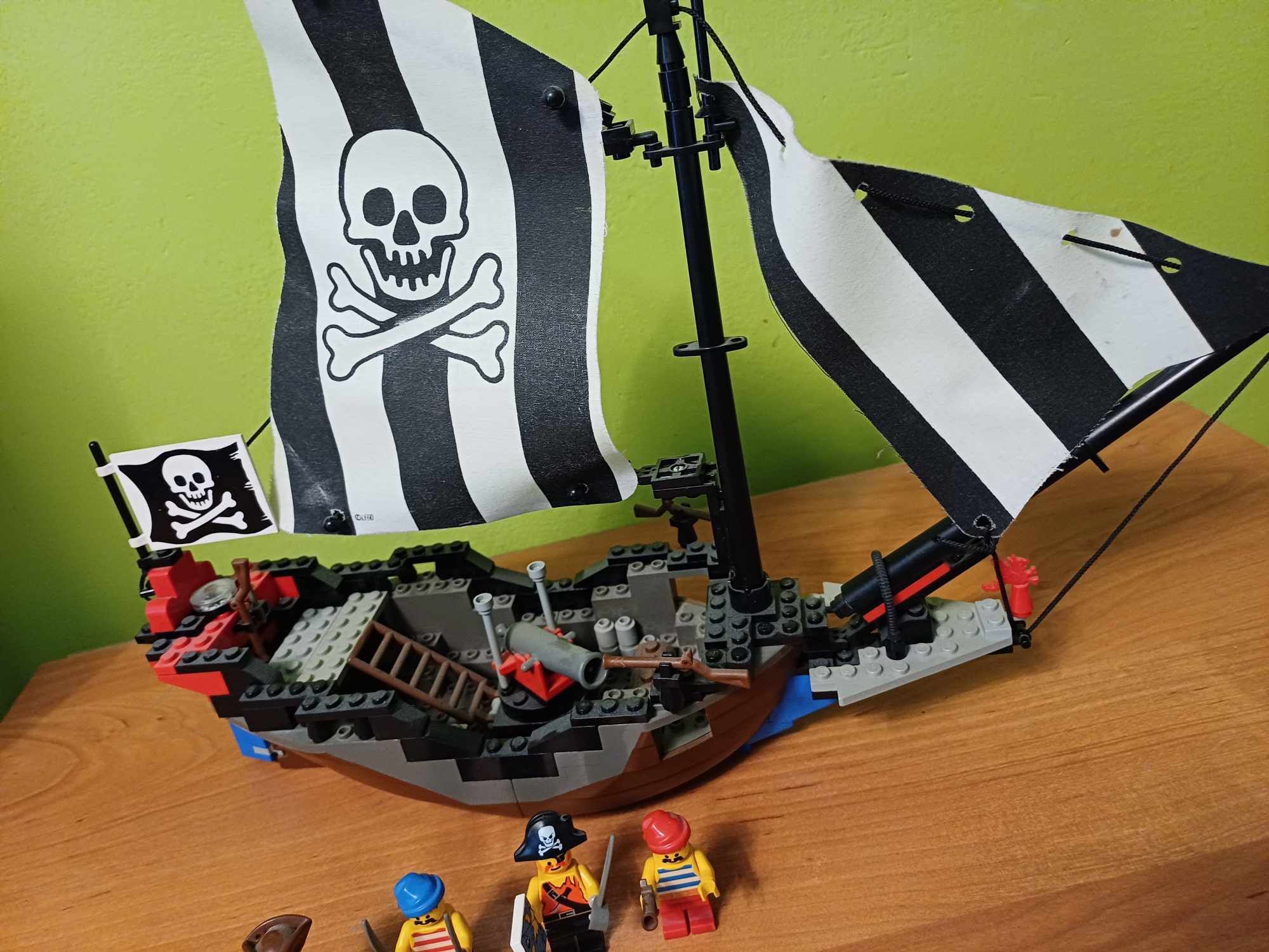 Lego pirates 6268 carrabean Runner