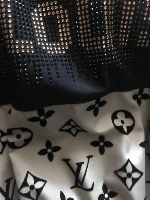 Plaszczyk jesienny LV S/M stan idealny cudo