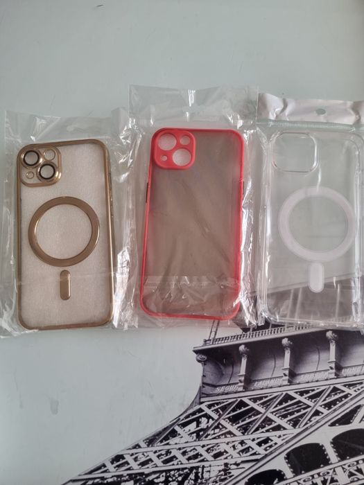 Na sprzedaż – akcesoria do iPhone 13! Etui, szkło - komplet