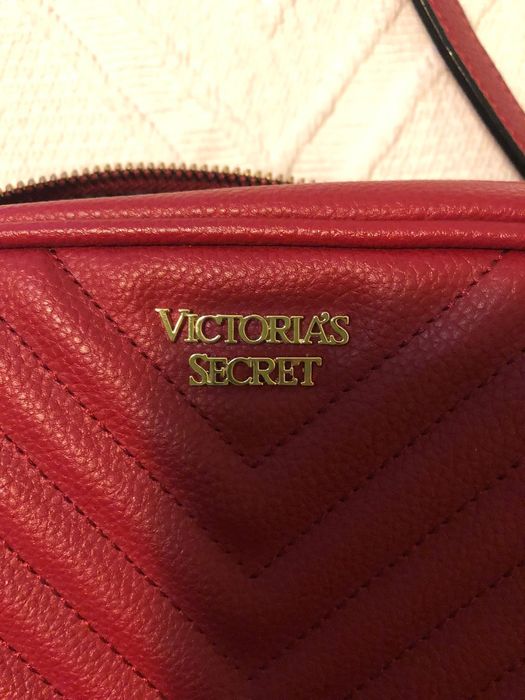Mala Victoria Secrets
