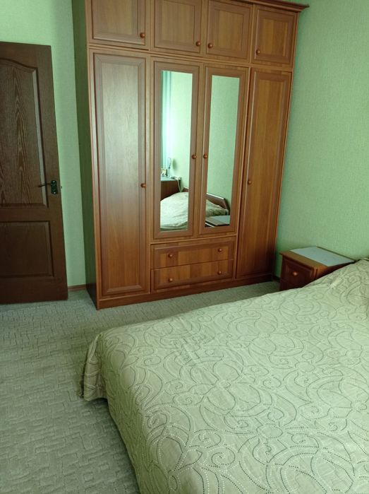 Продам дім Амурський парк