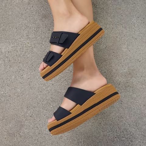 Crocs Brooklyn woven buckle