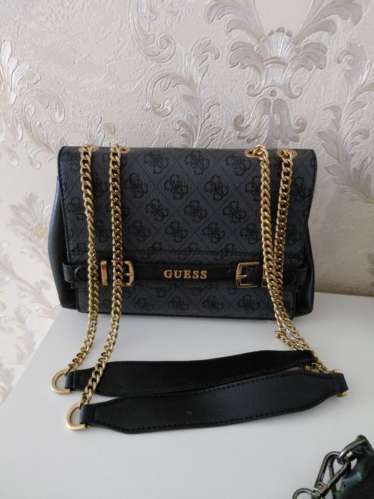 Оригінальна жіноча сумка GUESS