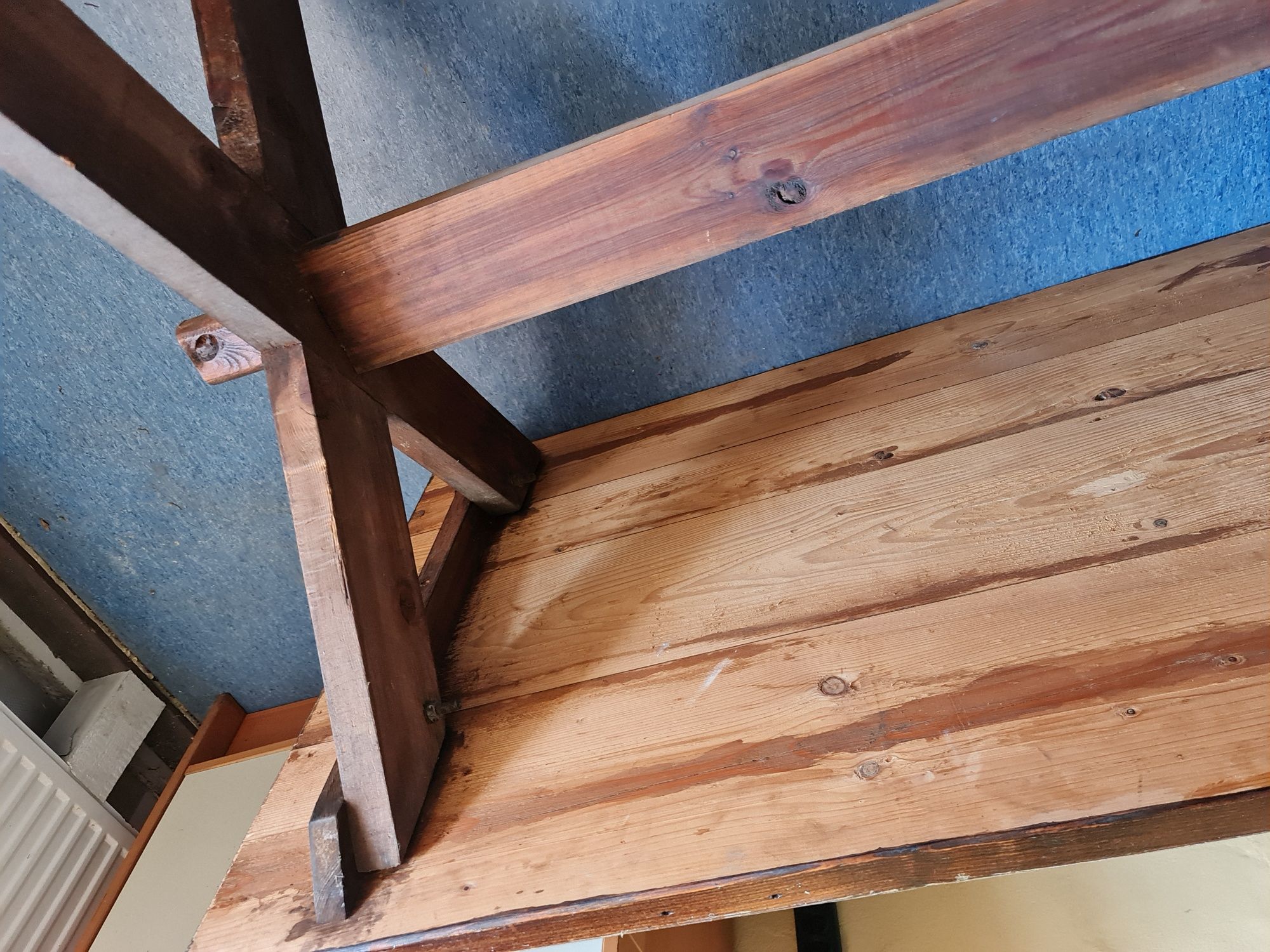 Stół z litego drewna 140x80x5 cm,  solidny super stan.