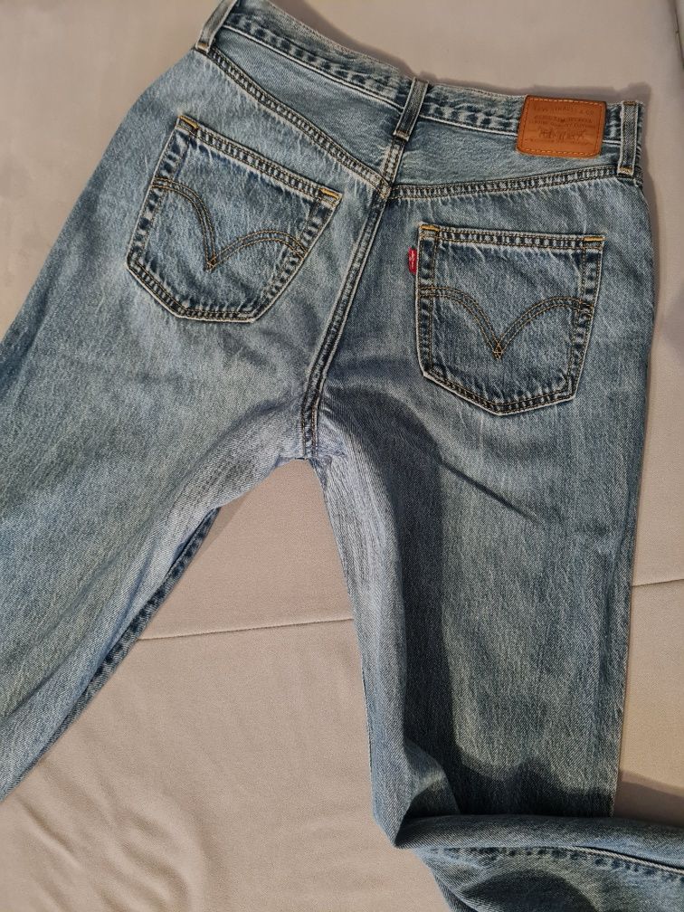 Levi's Jeansy Relaxed Fit W29 L27