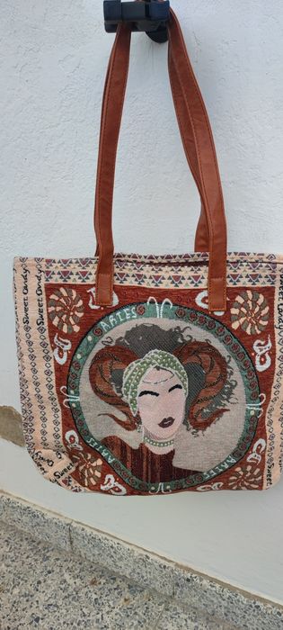 Mala signo nova áries