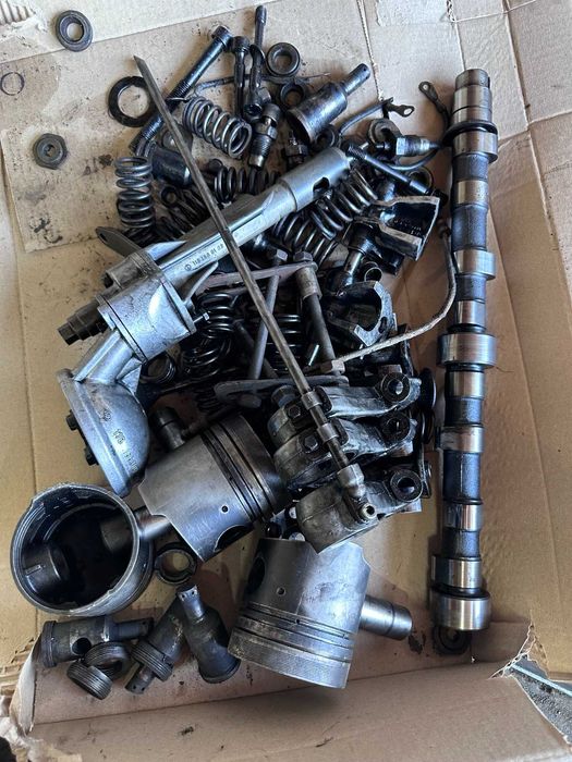 газораспределительный механизм мерседес  ом616 Mercedes-Benz OM 616