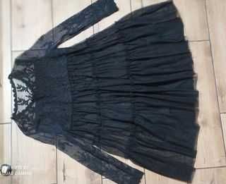 Фатиновое платье с ажурными рукавами