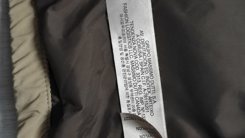 Kurtka/ płaszczyk firmy Massimo Dutti rozmiar 11-12 lat