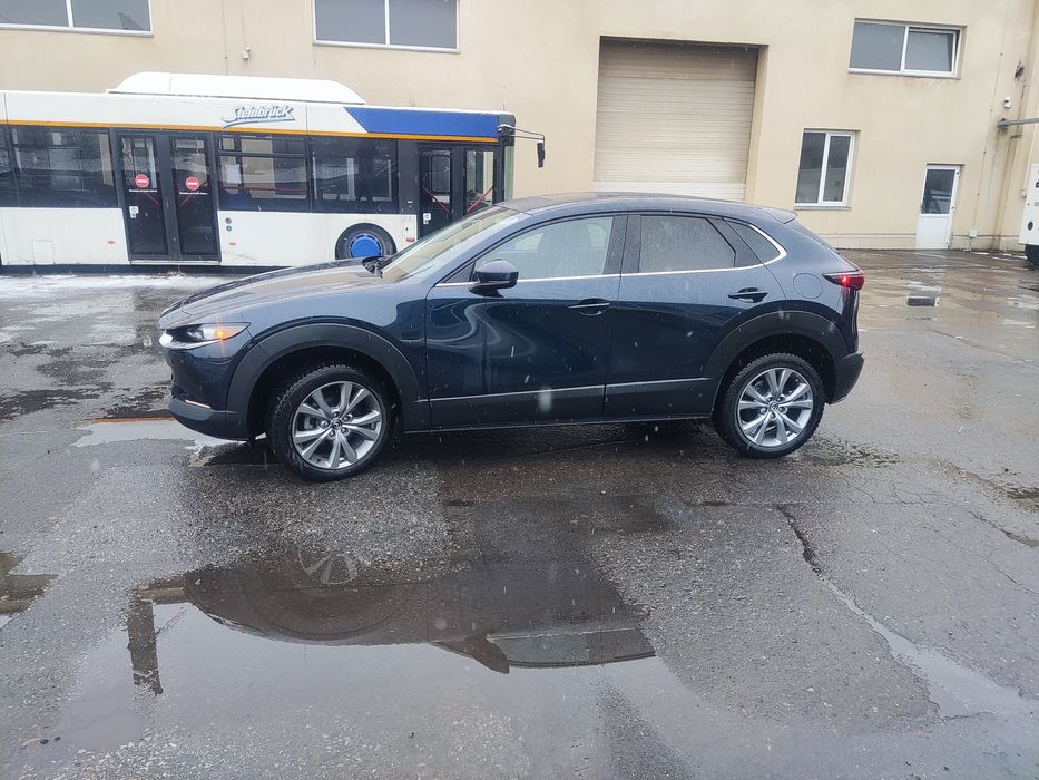Автомобіль  Mazda cx30