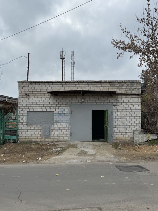 Гараж район Педінститута/ Варварівській міст