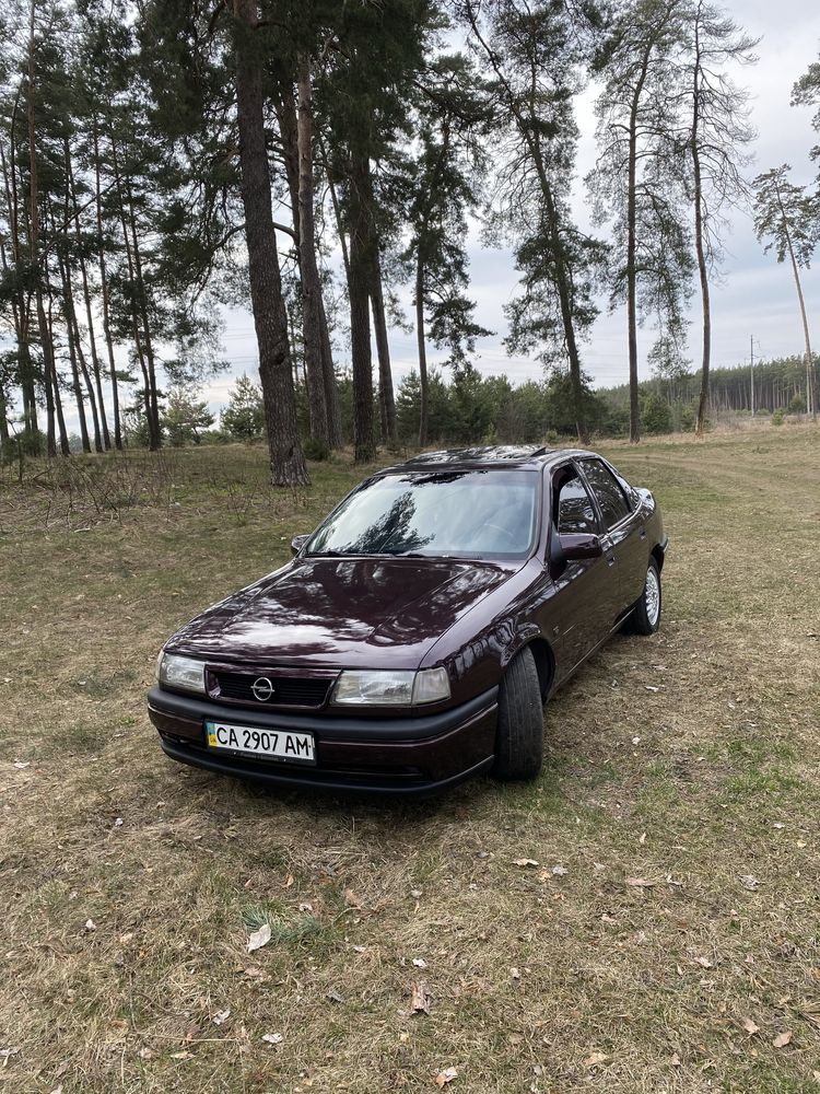 Продам opel vectra A 1 власник авто  машина