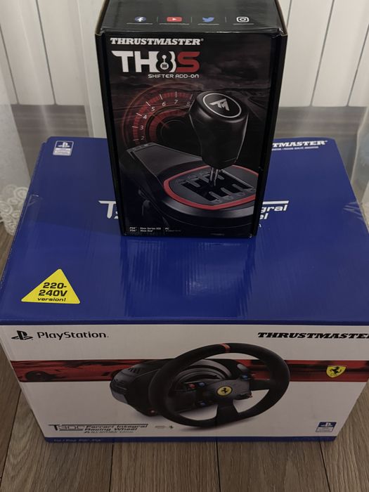 Ігрове кермо Thrustmaster T300 Ferrari Integral Alcantara