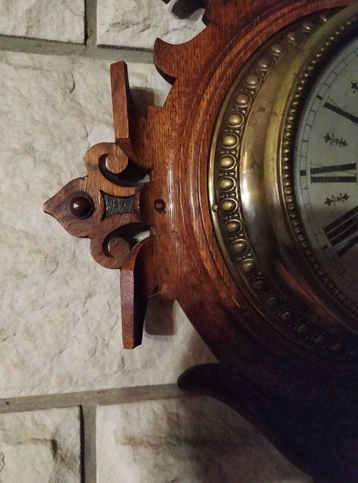 zegar ścienny chodzik typu "KARTEL" piękna obudowa