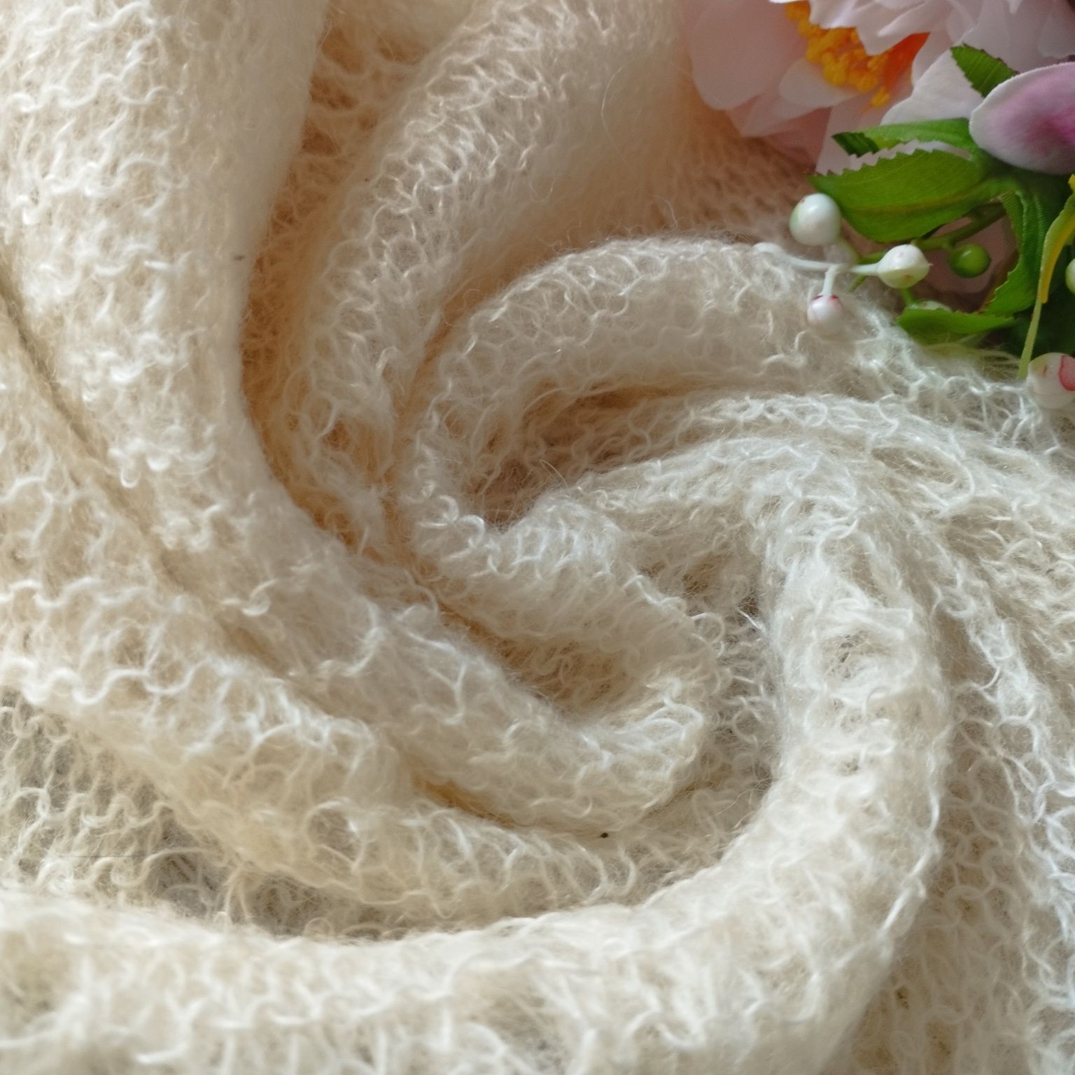 Miękka moherowa chusta handmade | Naturalna włóczka