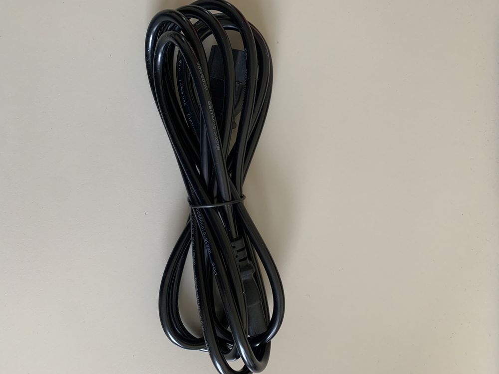 Kabel przedłużacz zasilający 230V PC C13 C14 3m