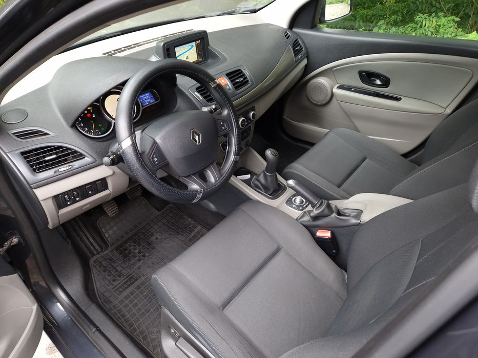 Renault Megane III 1.6 Benzyna 16v 100 km Navi Klima Zarejestrowana