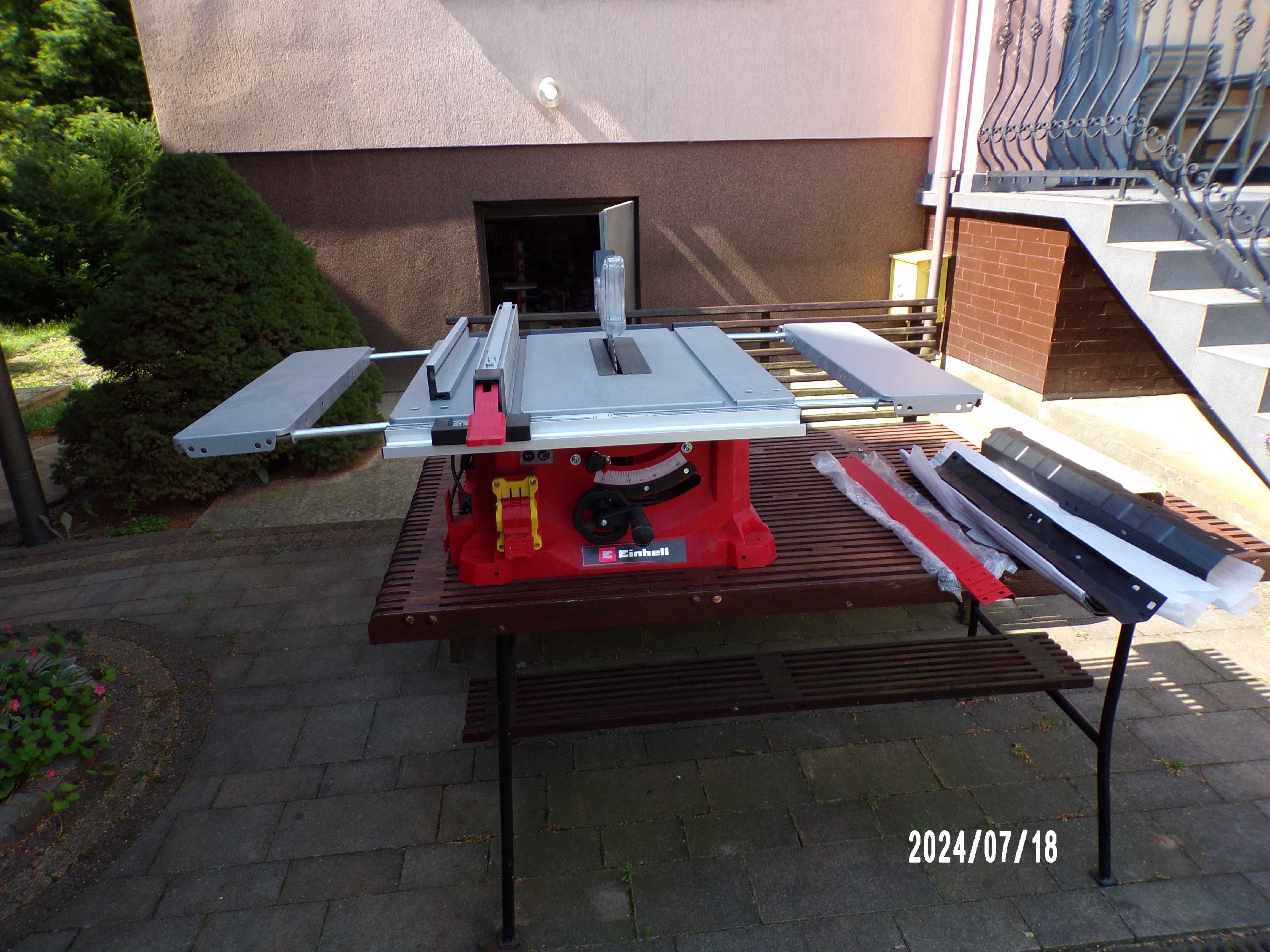 Pilarka stołowa TC-TS 2225 Einhell