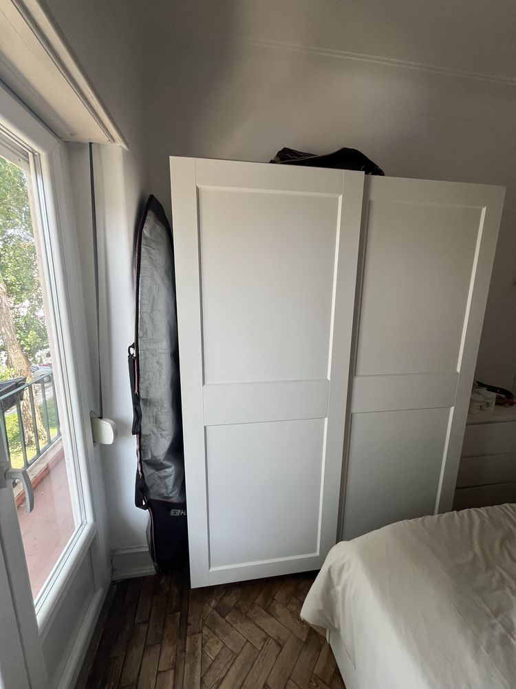 Armario \ roupeiro GRIMO com porta correr com estrutura de gavetas