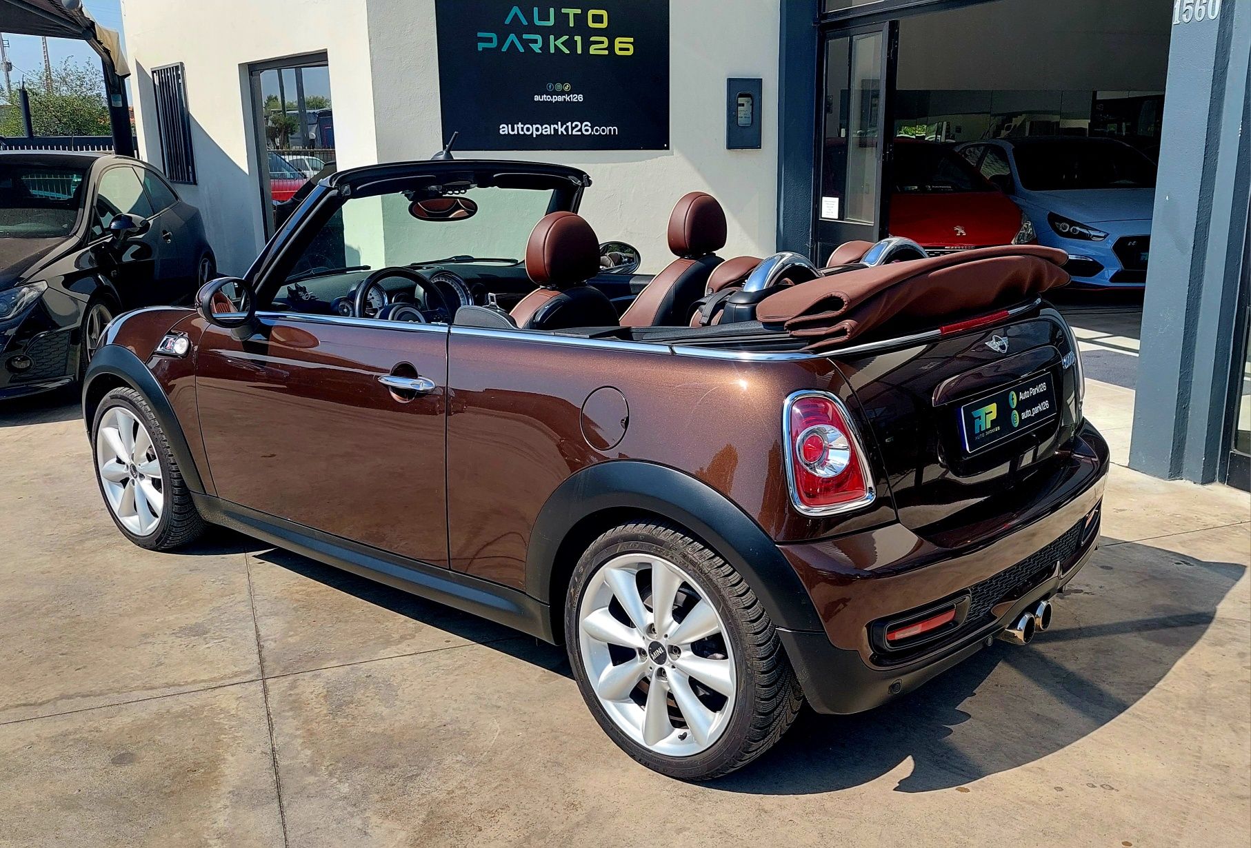 Mini Copper S Cabrio N18 Full-extras