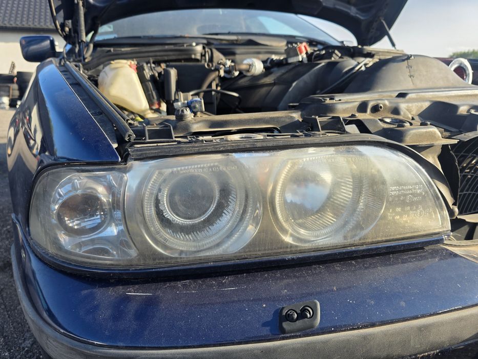 Bmw e39 lampy przod xenon