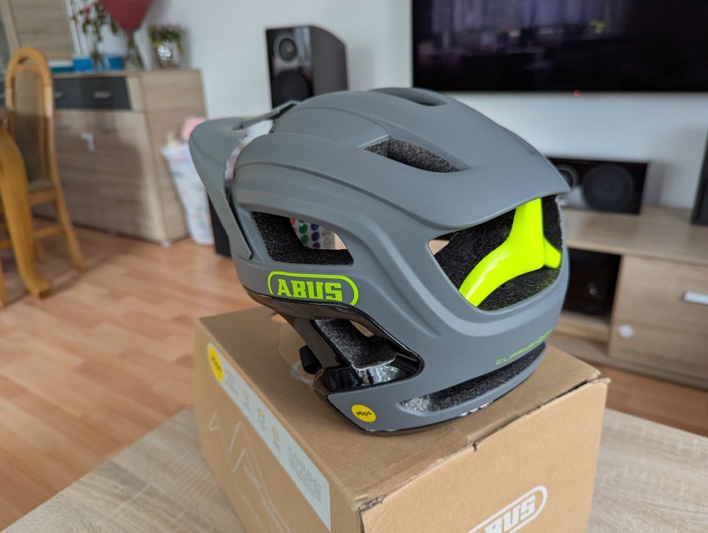 ABUS Cliffhanger Mips M Kask enduro trail