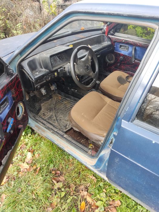 Продається дев'ятка