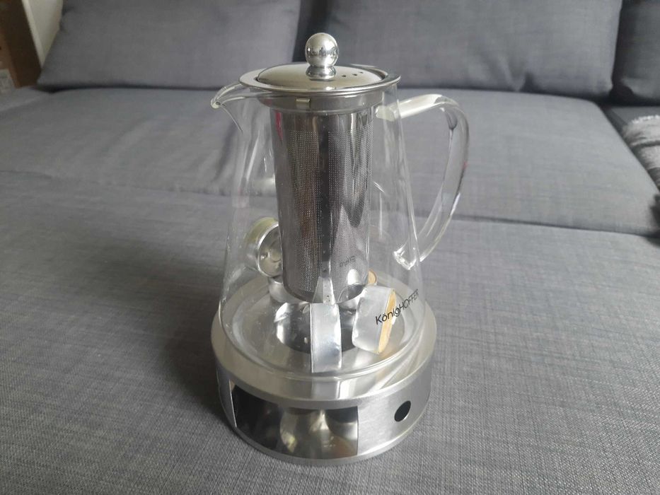 Dzbanek z zaparzaczem