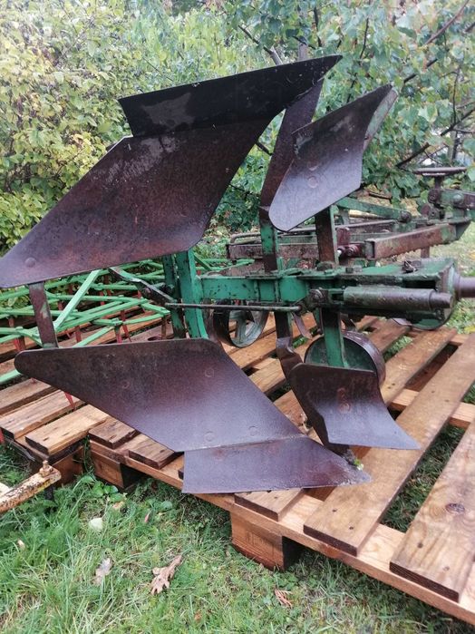 Traktorek Agria 1700 dzik zabytkowy