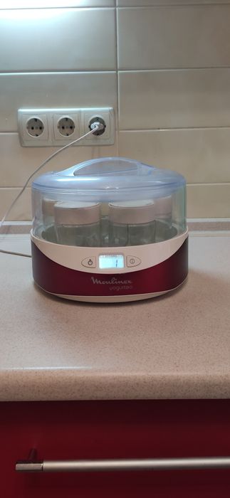 Йогуртниця Moulinex YG230
