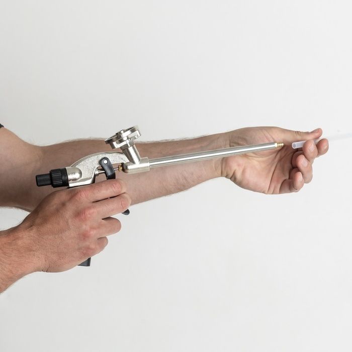 Pistolet Do Piany Montażowej Kleju Pianokleju Metalowy Stalowy Bauhus