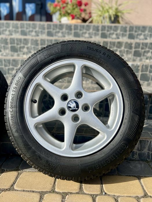 Колеса в зборі 5х112 r15 зима 195/65 Skoda Passat Golf Touran Caddy