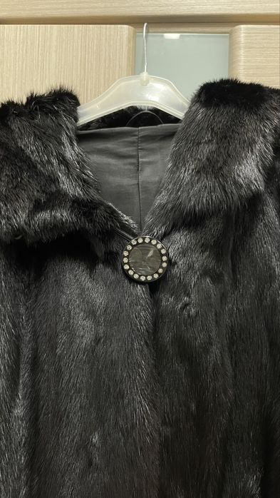 Жіноча шуба