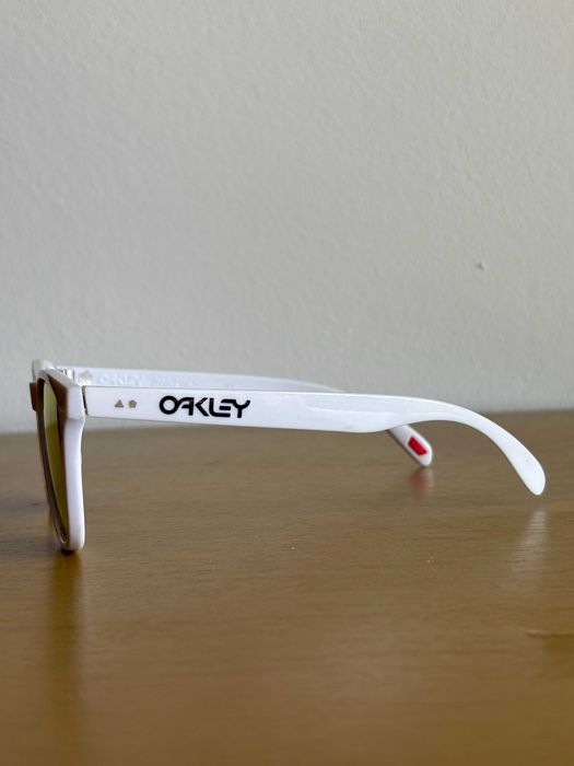 Óculos de sol Oakley espelhados