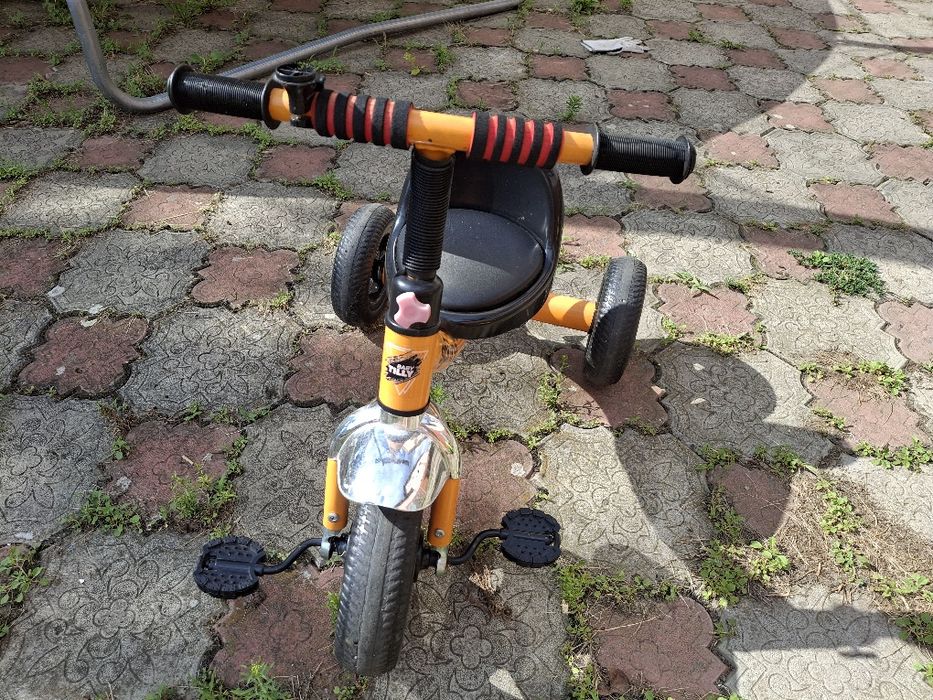 Велосипед дитячий триколісний