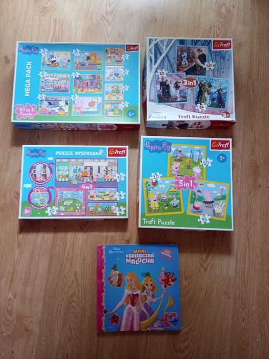 Zestaw puzzle swinka peppa kraina lodu ksiazeczka