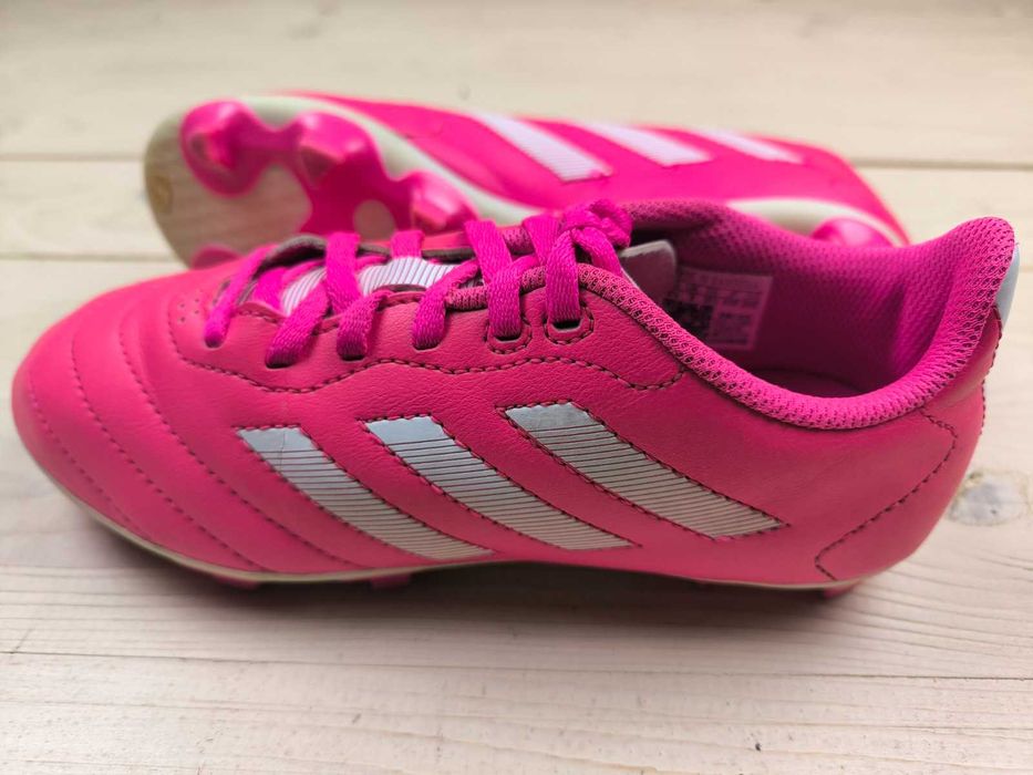 Бутси Adidas Goletto, розмір 35,5 (устілка 22,5 см) стан ВІДМІННИЙ