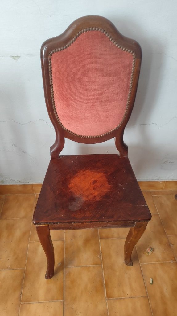 4 Cadeiras diferentes vintage coleção