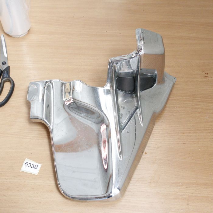 6339 Osłona silnika boczna (alternatora) Lewa Honda Goldwing GL 1800