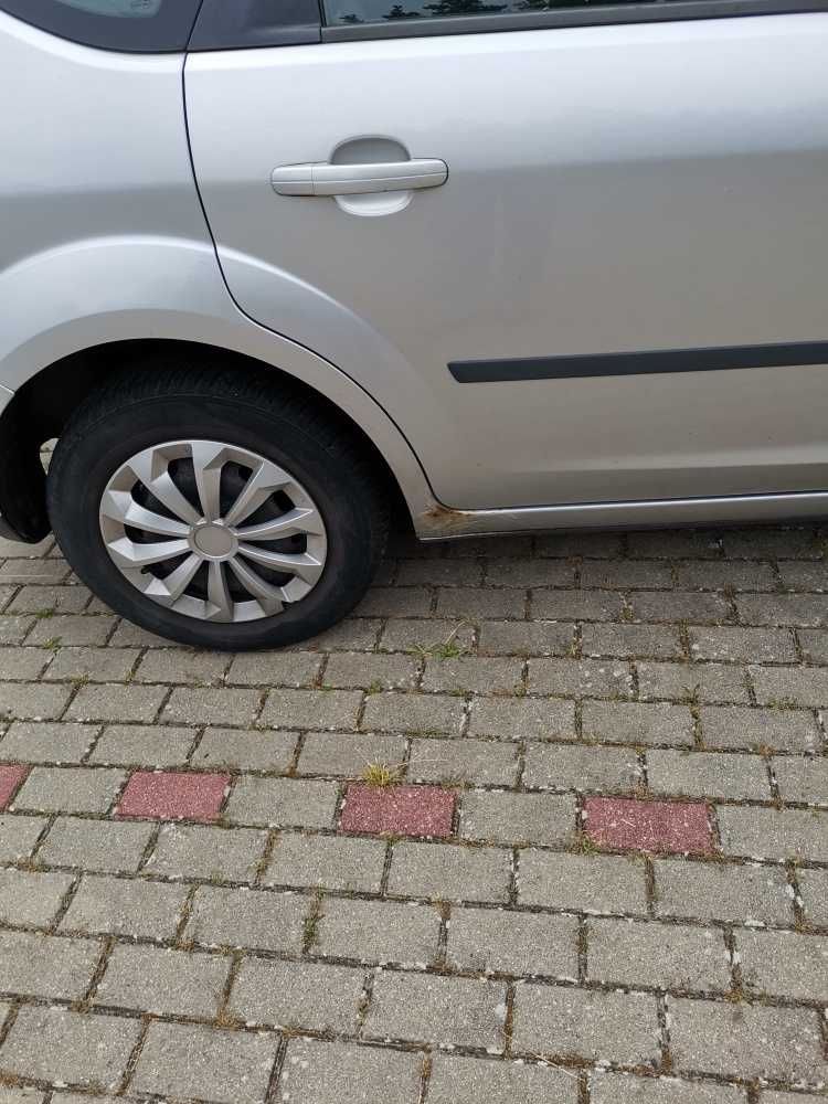 Ford Focus Hatchback MK2 1,6 TDi 2006 r