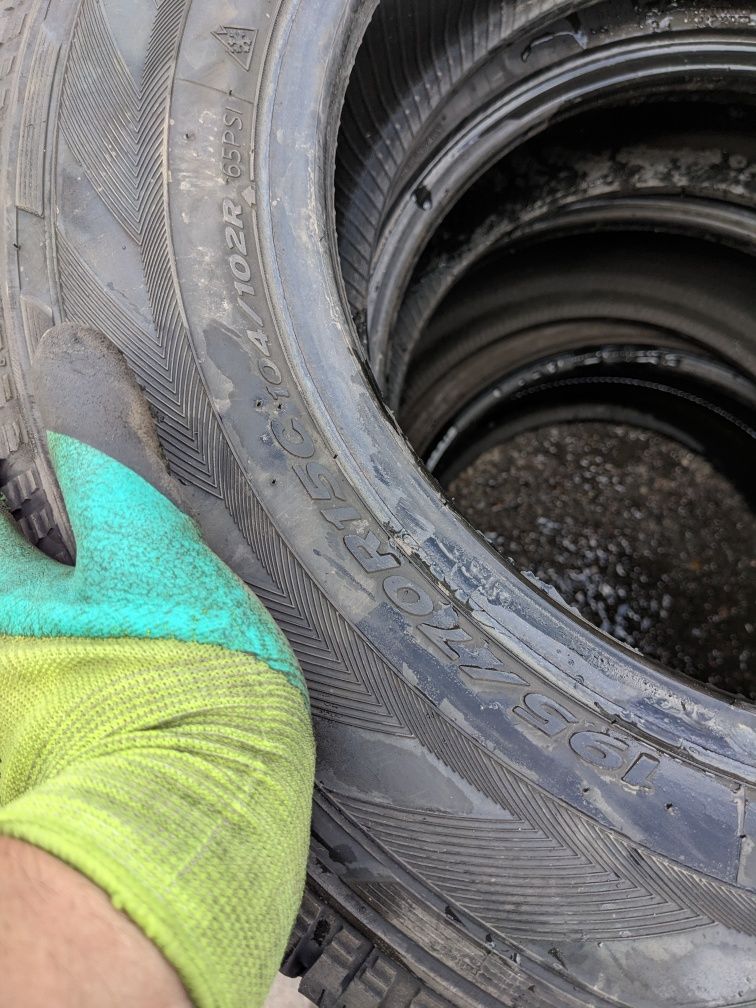 195/70R15C Hankook зима