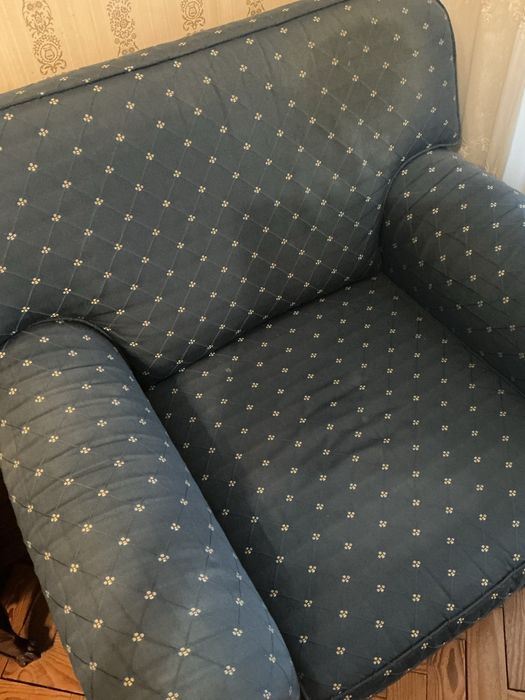 Sofá-cama + sofá individual em tecido