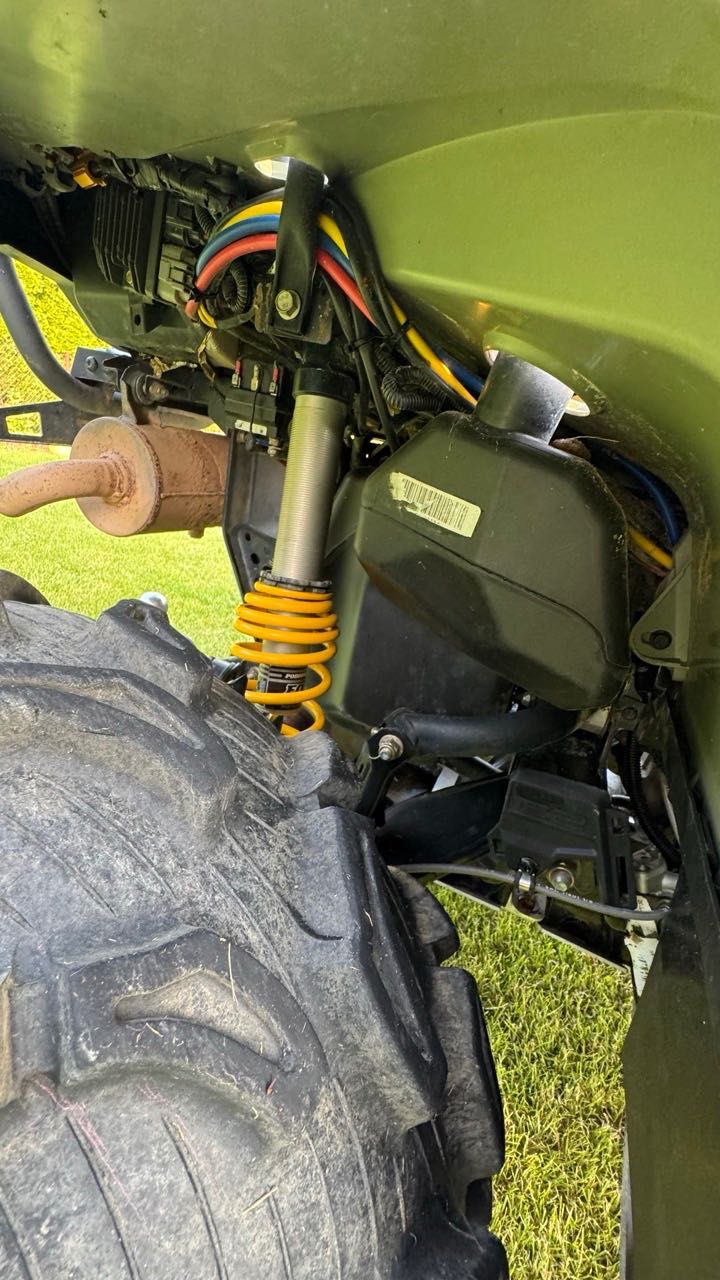 Can-Am Outlander L,  570ccm, , stan bardzo dobry, serwisowany. + pług